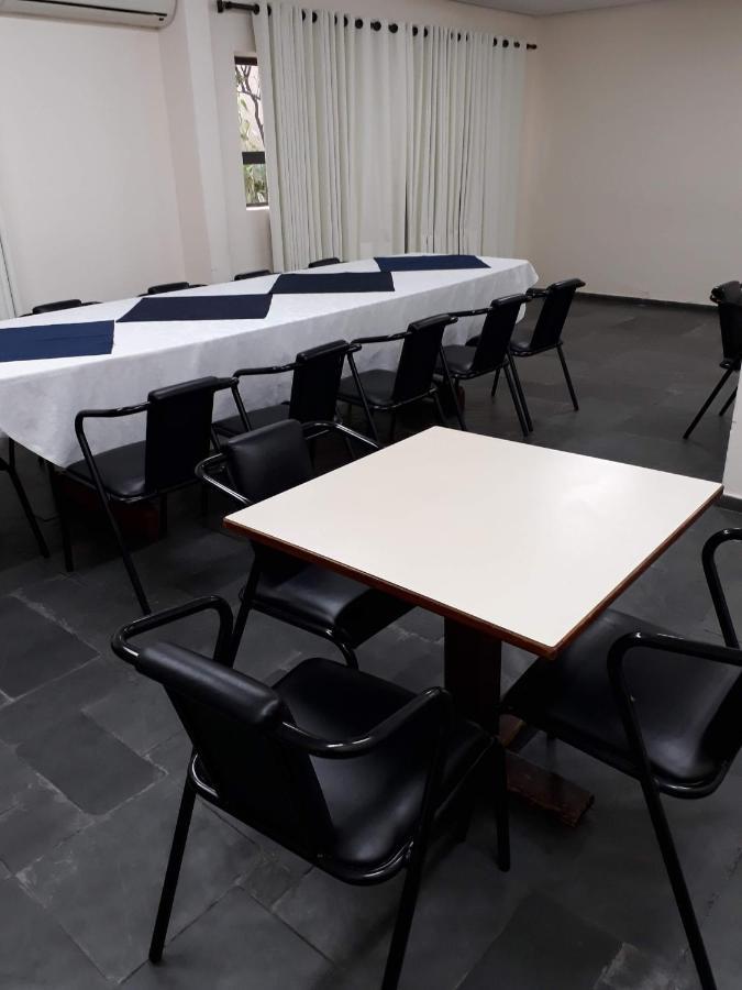 Hotel Riviera Lins Bagian luar foto
